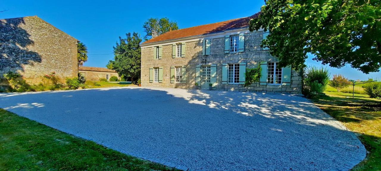 Logis De Tirac Bed & Breakfast Lorignac Eksteriør bilde