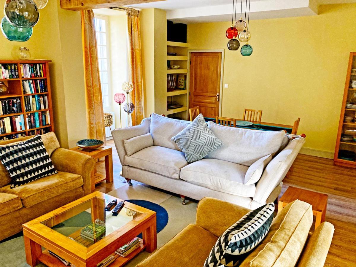 Logis De Tirac Bed & Breakfast Lorignac Eksteriør bilde