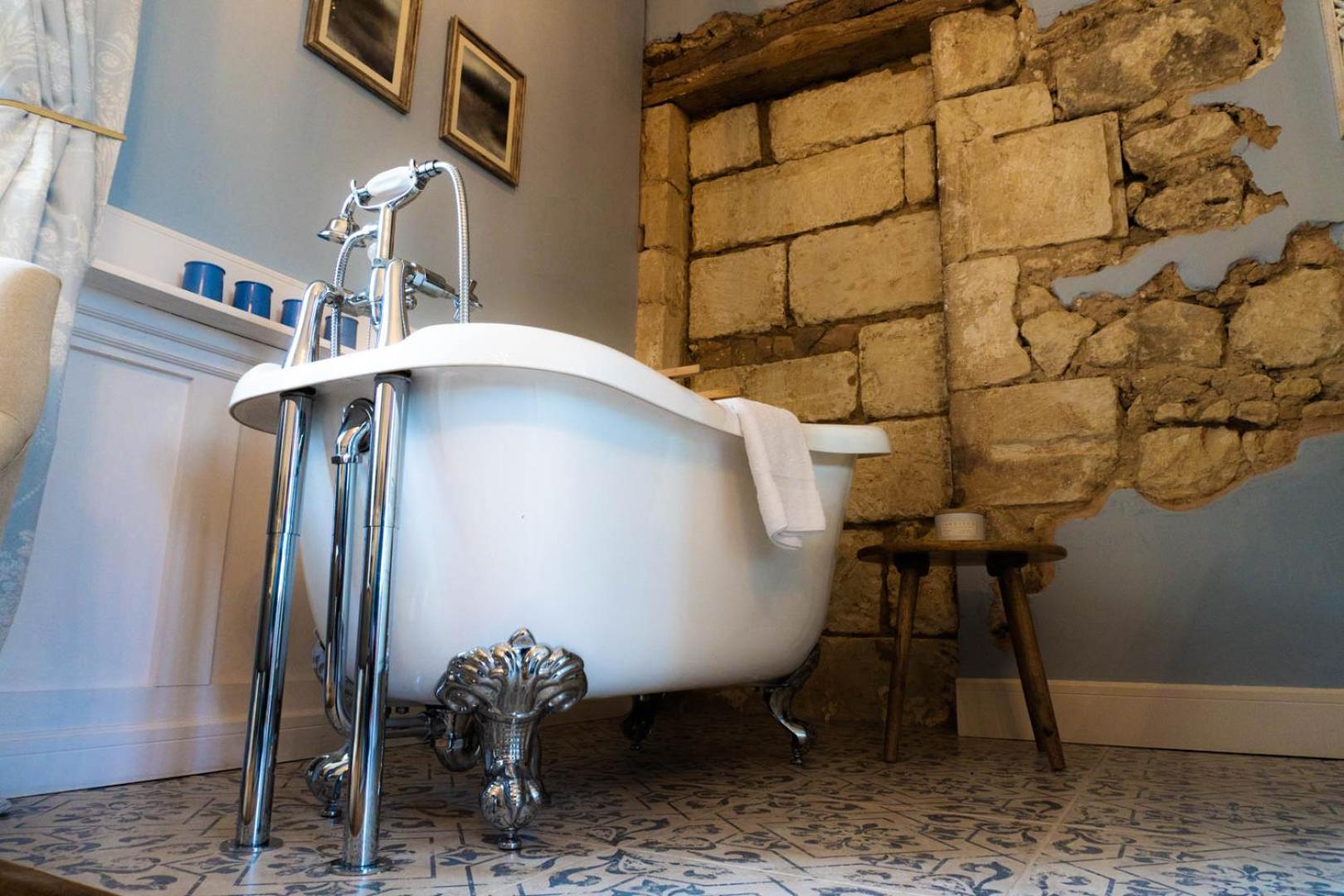 Logis De Tirac Bed & Breakfast Lorignac Eksteriør bilde